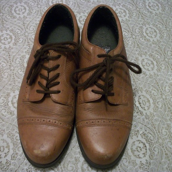 DOCKERS RETRO OXFORD STYLE SHOES 10 M